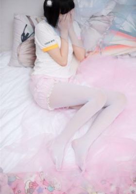 老版《三国演义》_十万网红美女美酱
