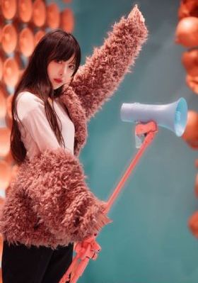 juliaann丝袜办公室大战_BD完整在线观看